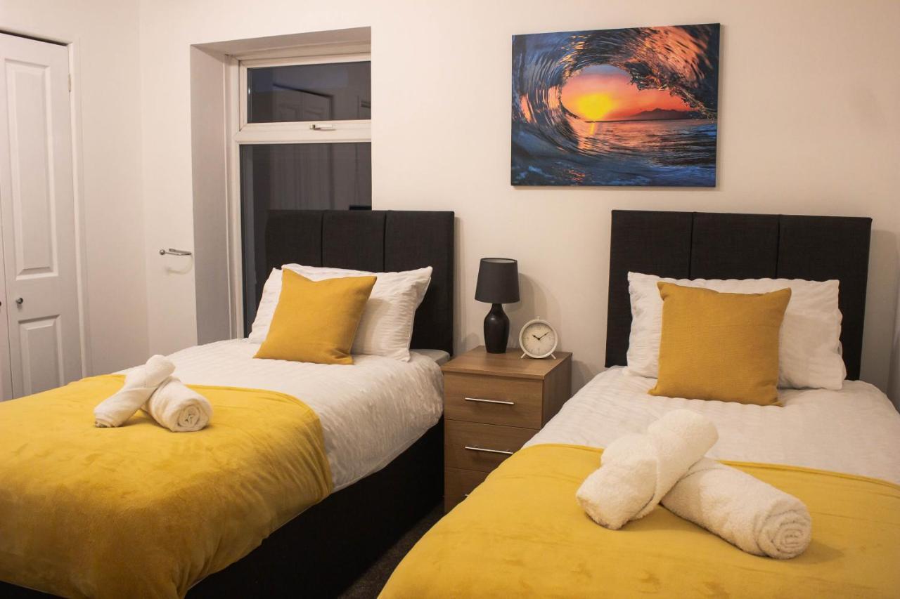 Business Friendly 3Br Home - King Size Beds & Centrally Located Swansea Exterior photo